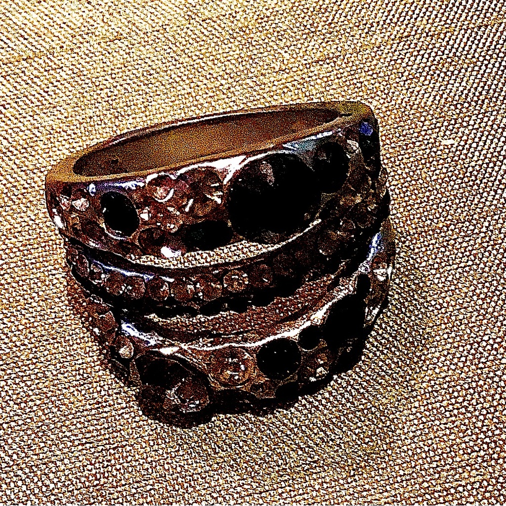 Adjustable ring you can make any outfit beautiful and unique .